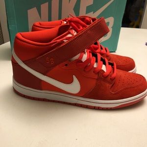 Nike dunk sneakers